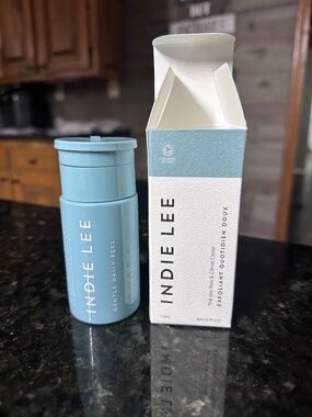 Indie Lee Gentle Daily Peel